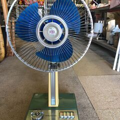 ■金泉黄ララ■  レトロ感溢れるデザインの扇風機