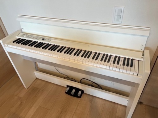 電子ピアノ　KORG コルグ　LP 380