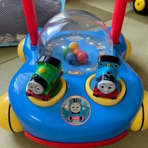 トーマス　カタカタ