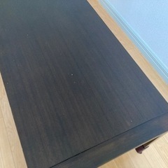【引き渡し先決定しました】テーブル　キズ多数の画像