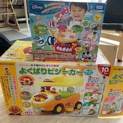 アンパンマンとディズニーおもちゃ