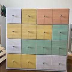 ニトリ　収納棚　カラフル