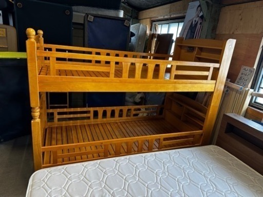 2段ベッド　幅108　長さ218　高さ172ｃｍ