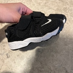 NIKE ベビー　リフトの画像