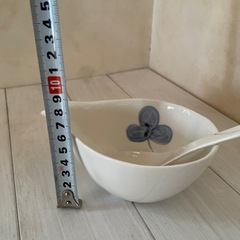 陶器の器の画像