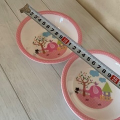 メラニン子どもボールの画像