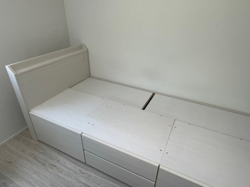 収納付きベッド　中古