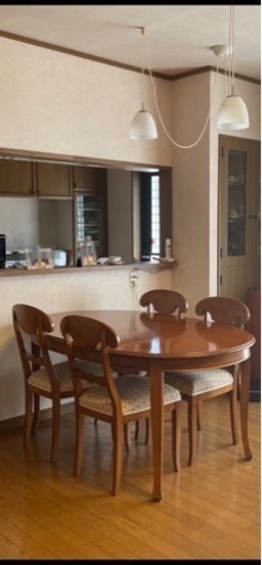 イタリア製　selva(セルバ) ダイニングテーブル