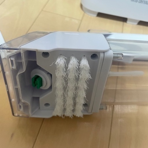 『お譲り先決定致しました』アイリスオーヤマ　カーペットクリーナー