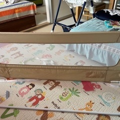 カトージ ポータブルベッドガード