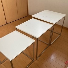 ニトリ　サイドテーブル　4月20日迄