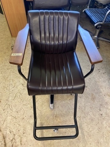 桁違いの座り心地！【Dr.SPINE

】大広　スタイリングチェア　　412,413