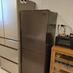 2022年4月購入　シャープSJPD28H-T冷蔵庫　冷凍室大きめ