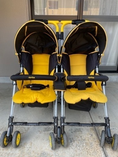 アップリカ 双子 ベビーカー ネルッコベッドツインズサーモ