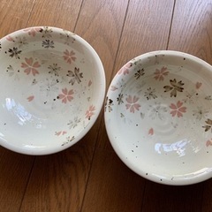 未使用品★有田焼 桜の花びら柄の取り皿 鍋皿
