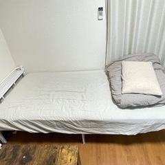 【セール】【配送可】ニトリ　二口コンセント付シングルベッドフレー...