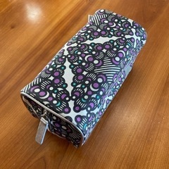 ★【値下げしました‼️】美品 クリニーク メイクポーチ（TAKAHASHI HIROKO）の画像