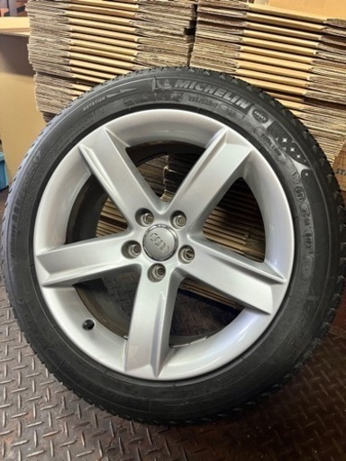 アウディ A5ホイールタイヤ