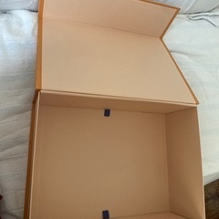 VUITTON 空き箱　35.5×25.5×12.5㎝の画像