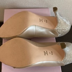 ダイアナ パンプス ハイヒール ベージュスムースの画像