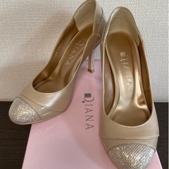 ダイアナ パンプス ハイヒール ベージュスムースの画像