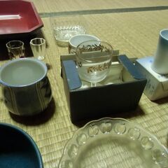 【取引成立】●無料● 大量 食器 グラス お茶碗 マグカップ お皿 湯呑み など まとめて セットで差し上げます。＊石川県＊美川より＊期間限定 の画像