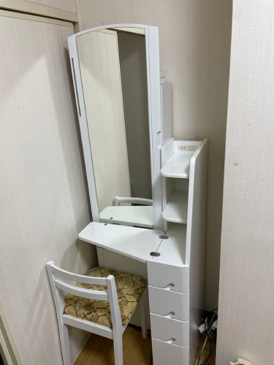 【決まりました】ドレッサー