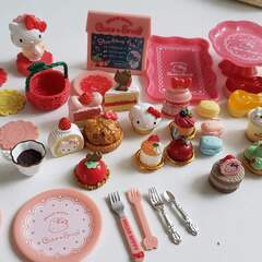 ハローキティ　スイーツフィギュア