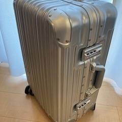 スーツケース　キャリーバッグ　旅行かばん