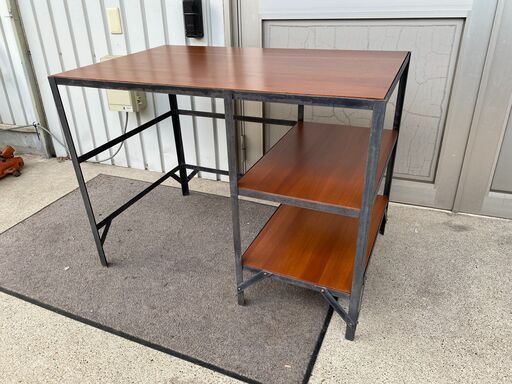 宇都宮でオシャレな家具を探すなら『オトワリバース！』unico ウニコ LUMBER-mini- ランバーミニ デスク ワークデスク アイアン 中古品