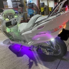マジェスティ250の画像