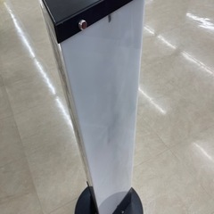 室内スタンド看板照明付き