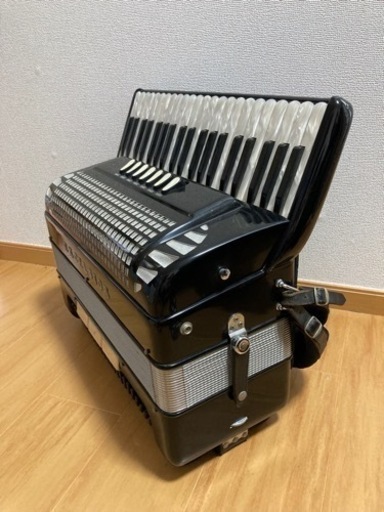 アコーディオン