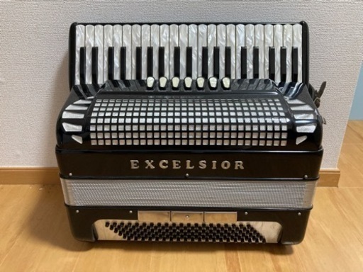 アコーディオン