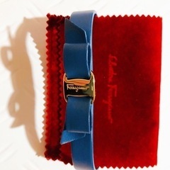 決まりました❣️極美品　フェラガモ　リボン　ブレスレット　ブルー