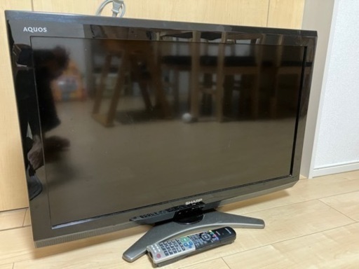 液晶テレビ　シャープ　32インチ　B-CASあり
