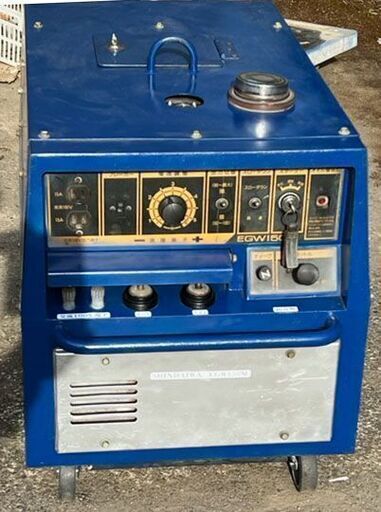 値下げ 新ダイワ エンジン溶接機／発電機 EGW150Mセル付き 即使用可能。