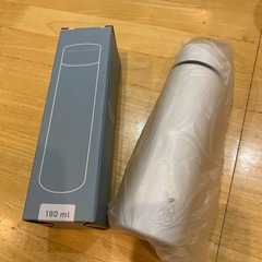 未使用★保温・保冷 真空ステンレスボトル180ml (ホワイト)