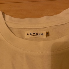 LOWRYS FARM ローリーズファーム 白Tシャツの画像