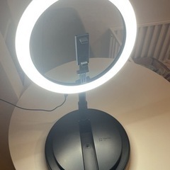 自撮り用LEDリングライトの画像
