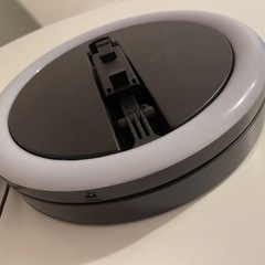 自撮り用LEDリングライトの画像