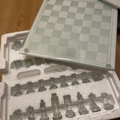 【取引中】ニューヨークで買ったガラス製チェスの画像