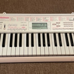 電子ピアノ