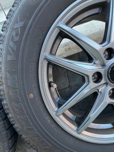 ノア・ヴォクシー　ホイール+スタッドレス　15インチ