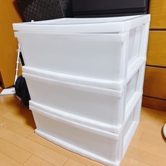 収納ケース　ホワイト