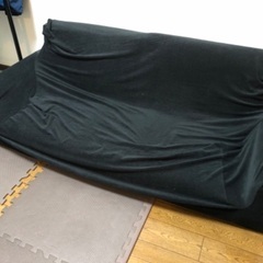 2-3人掛けソファ　無料です☺️