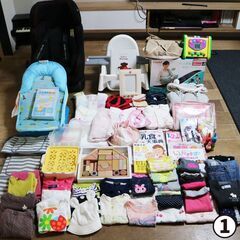 ベビー用品まとめ【追加】コンビニンナナンナ抱っこ紐ケープと絵本と...