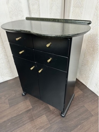 【受渡者様決定】高級カリモク　キャビネット