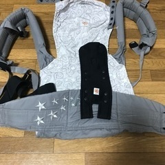 アカチャン本舗で買った BABYBJORN、ergobaby抱っこ紐