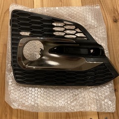 ホンダ　ステップワゴン　RP3/4 前期　スパーダ　フォグガーニッシュ